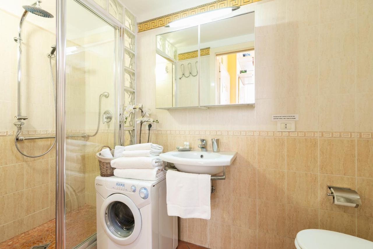 Monti Romantic Sunshine Maisonette ภายนอก รูปภาพ